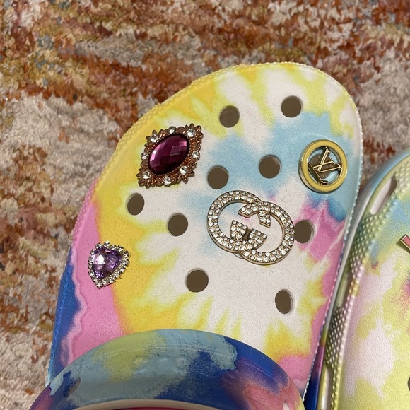 Colorful Crocs - Picture 4 of 4